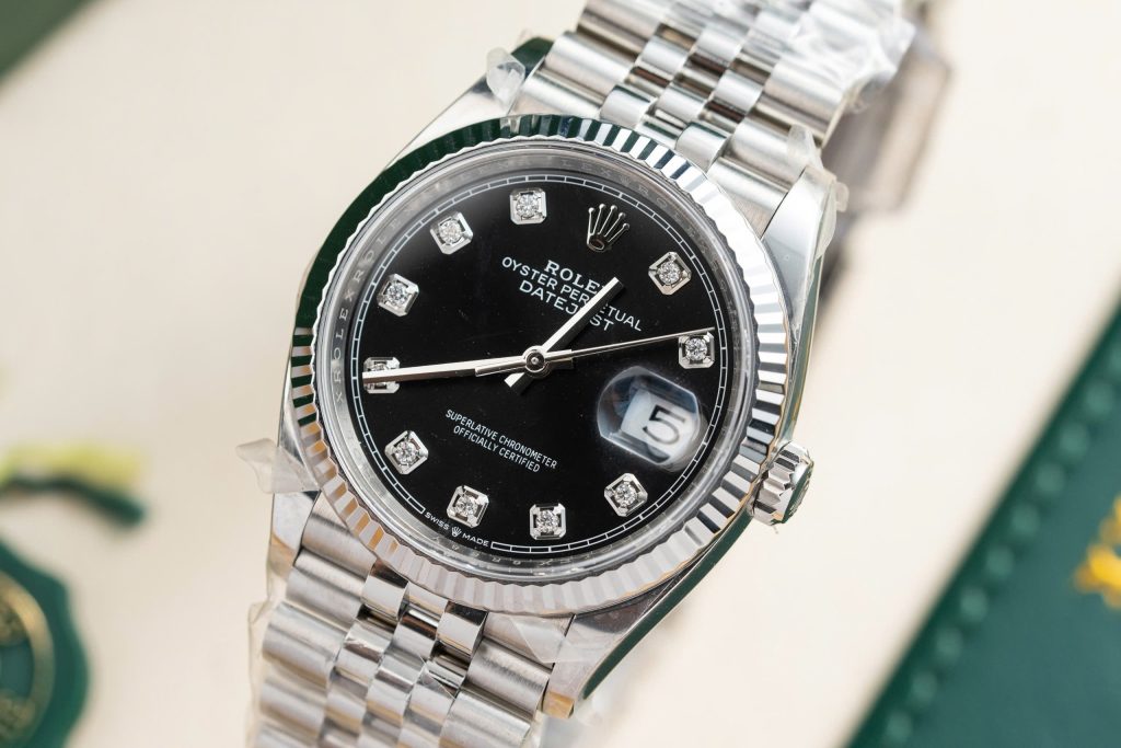 Đồng Hồ Rolex Nam Rep 1:1 Mặt Số Đen Đính Đá Xưởng Clean 126234 36mm (1)