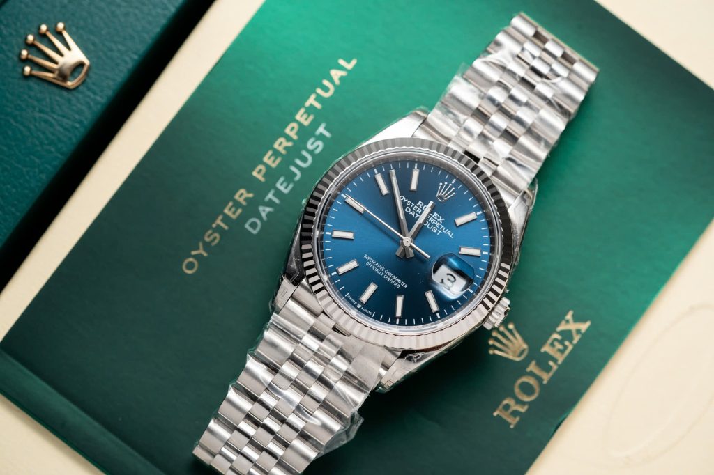 Đồng Hồ Rolex Replica 11 Mặt Xanh Cọc Dạ Quang Clean 126234 36mm (1)