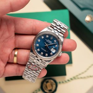 Đồng Hồ Rolex Replica 11 Mặt Xanh Dương Cọc Số Đá Xưởng Clean 126234 36mm (2)