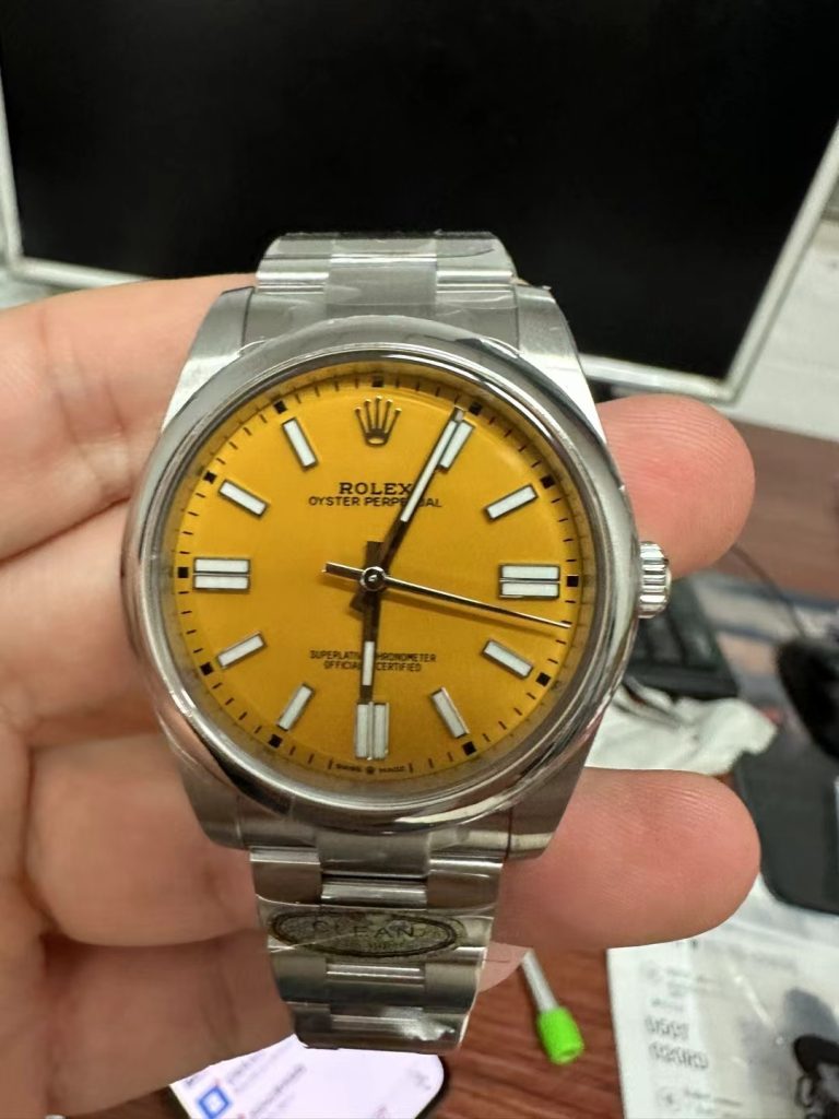 Rolex Oyster Perpetual 124300 Yellow Dial Replica Watch Clean Factory 41mm (6)