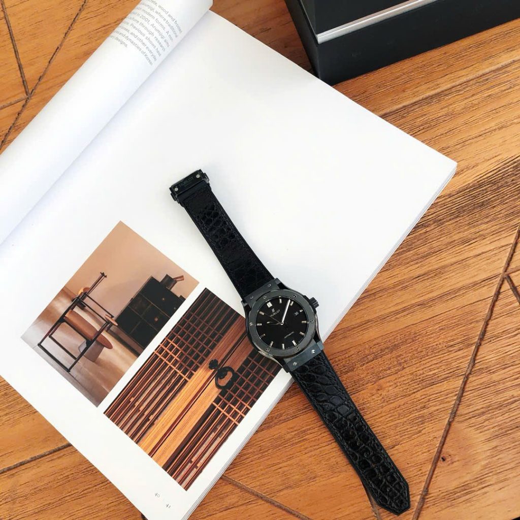 Đồng Hồ Hublot Classic Fusion Black Ceramic Replica Cao Cấp Xưởng JJZ 42mm (2)