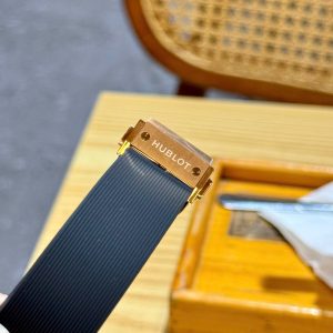 Đồng Hồ Hublot Classic Fusion Đính Full Đá Moissanite Hong Kong 42mm (2)