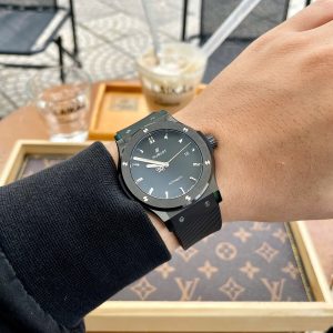 Đồng Hồ Hublot Classic Fusion Vỏ Gốm Đen Dây Cao Su JJZ 42mm (2)