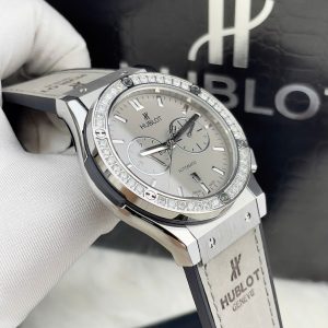 Đồng Hồ Hublot Fake Cao Cấp Máy Cơ Nhật Màu Xám Đính Đá 42mm (5)