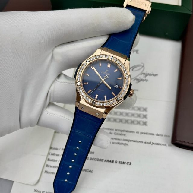 Đồng Hồ Hublot Giá 2 Triệu Là Gì Gợi Ý TOP 3 Sản Phẩm Dành Cho Bạn