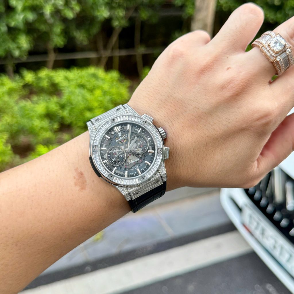 Đồng Hồ Hublot Nam Đính Full Đá Classic Fusion Chronograph Replica 44mm (6)