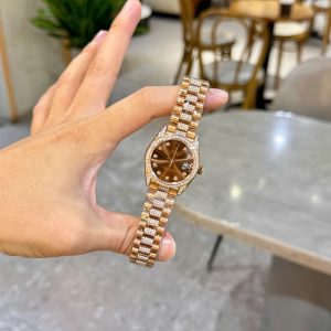 Đồng Hồ Nữ Rolex Bọc Vàng Đính Đá Moissanite Hong Kong DateJust (1)