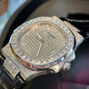 Đồng Hồ Patek Philippe Chế Tác Đính Full Đá Nautilus 5711 Dây Da 40mm (9)