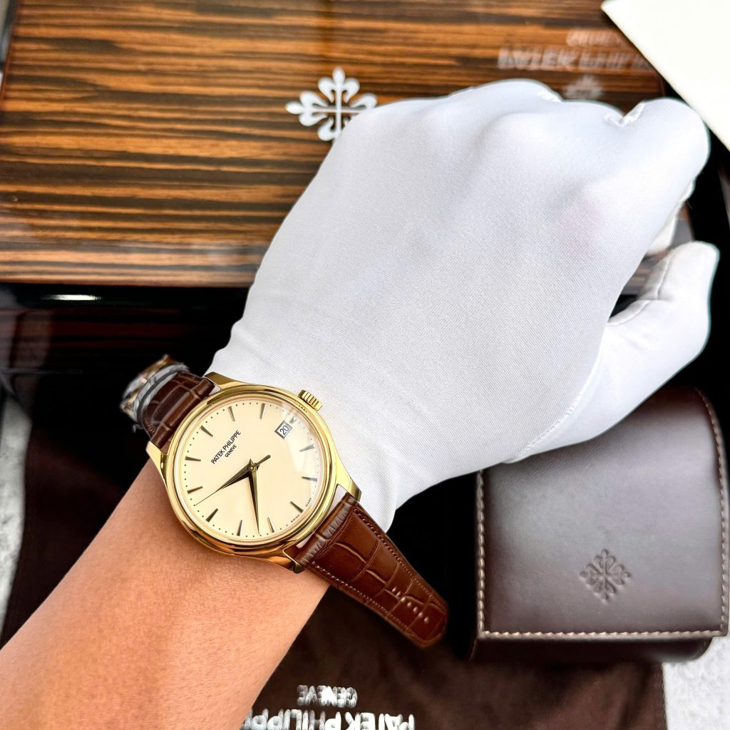 Đồng Hồ Patek Philippe Fake Cao Cấp Máy Thụy Sỹ Xưởng GR Calatrava 5227 39mm (1)