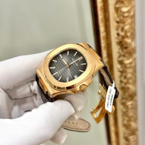 Đồng Hồ Patek Philippe Nautilus 5711 Phủ Vàng 18K Chế Tác Cao Cấp 40mm (1)