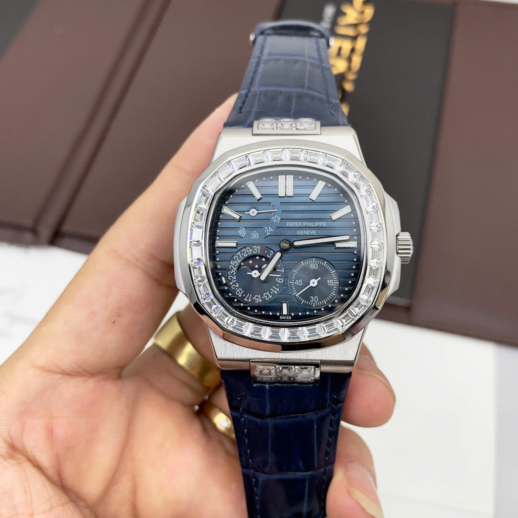 Đồng Hồ Patek Philippe Nautilus 5724 Màu Xanh Fake Máy Nhật 40mm (8)