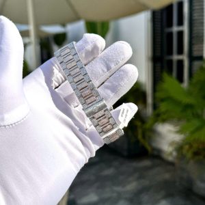 Đồng Hồ Patek Philippe Nautilus 5980 Đính Full Moissanite Hong Kong (2)