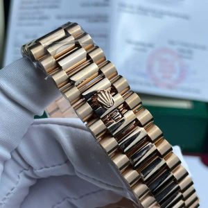 Đồng Hồ Rolex Day-Date Phủ Vàng Hồng Đính Đá Moissanite GM Factory 40mm (8)
