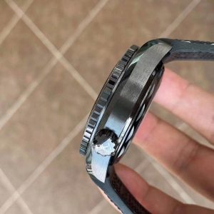 Đồng Hồ Omega Chế Tác Planet Ocean GMT Vỏ Gốm Đen Xưởng VS 45 (8)