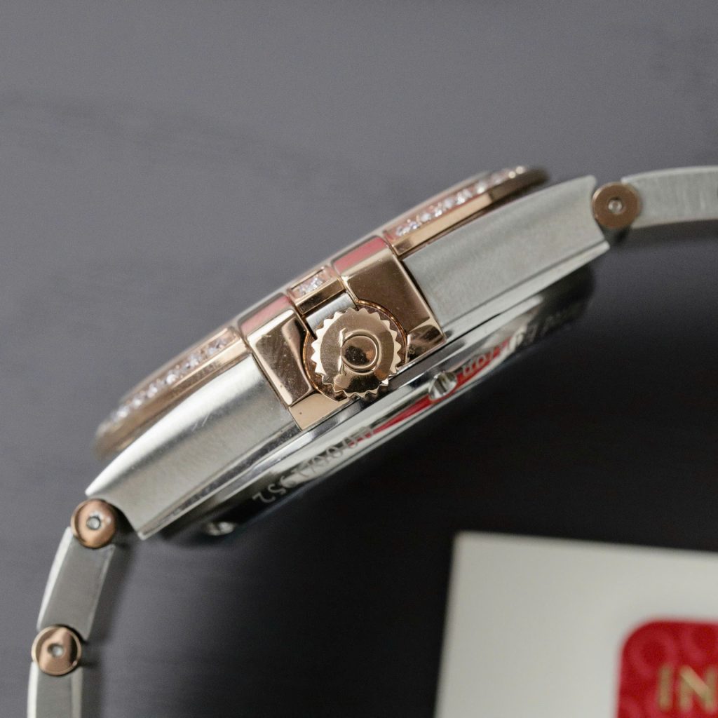 Đồng Hồ Omega Constellation Fake Cao Cấp Mặt Trắng Đính Đá Máy Thụy Sỹ (2)