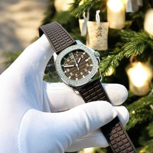 Đồng Hồ Patek Philippe Aquanaut 5067 Nữ Đính Đá Replica Màu Nâu 35 (1)