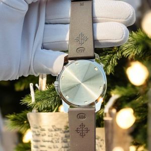 Đồng Hồ Patek Philippe Aquanaut 5067 Nữ Đính Đá Replica Màu Nâu 35 (1)