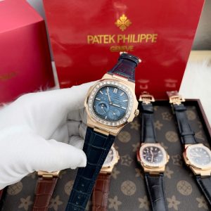 Đồng Hồ Patek Philippe Fake Cao Cấp Màu Xanh Nautilus 5724R 40mm (1)