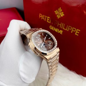 Đồng Hồ Patek Philippe Máy Cơ Nhật Nautilus 5724 Mặt Chocolate Fake 40mm (1)
