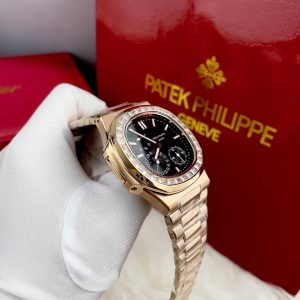Đồng Hồ Patek Philippe Máy Cơ Nhật Nautilus 5724 Mặt Đen Fake 40mm (6)