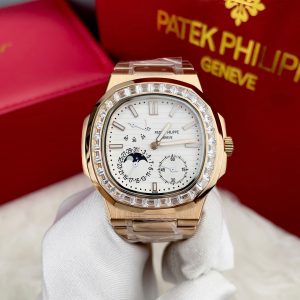 Đồng Hồ Patek Philippe Máy Cơ Nhật Nautilus 5724 Mặt Trắng Fake 40mm (1)