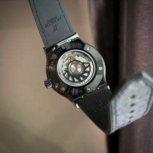 Đồng Hồ Hublot Chế Tác Vỏ Gốm Đen Tinh Chỉnh Máy SW300 Cao Cấp Nhất 42mm (1)