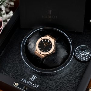 Đồng Hồ Hublot Classic Fusion King Gold Màu Đen Nữ Rep 11 Thuỵ Sỹ 33mm (1)