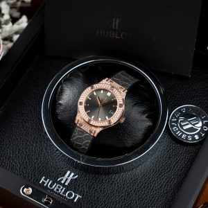 Đồng Hồ Hublot Classic Fusion King Gold Pavé Nữ Siêu Cấp Máy Thuỵ Sỹ 33mm (3)