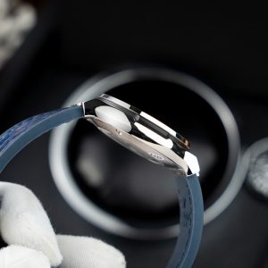 Đồng Hồ Hublot Classic Fusion Titanium Màu Xanh Dương Nữ Rep 11 Thuỵ Sỹ 33mm (5)