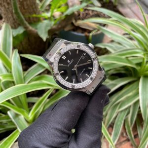 Đồng Hồ Hublot ZF Nhật Super Fake Cao Cấp Đính Đá Màu Đen 38-42mm (1)
