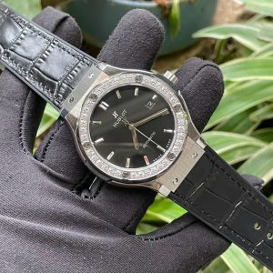 Đồng Hồ Hublot ZF Nhật Super Fake Cao Cấp Đính Đá Màu Đen 38-42mm (7)