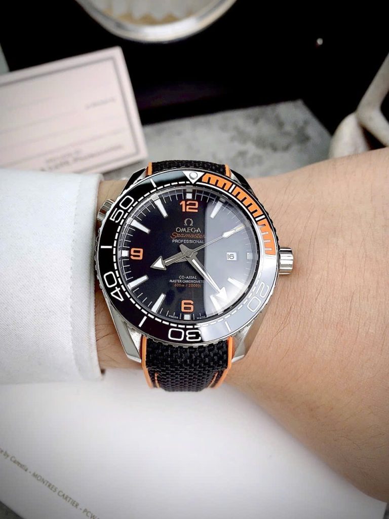 Đồng Hồ Omega Máy Cơ Nhật Fake Cao Cấp Seamaster Planet Ocean Dây Cao Su 43mm (14)