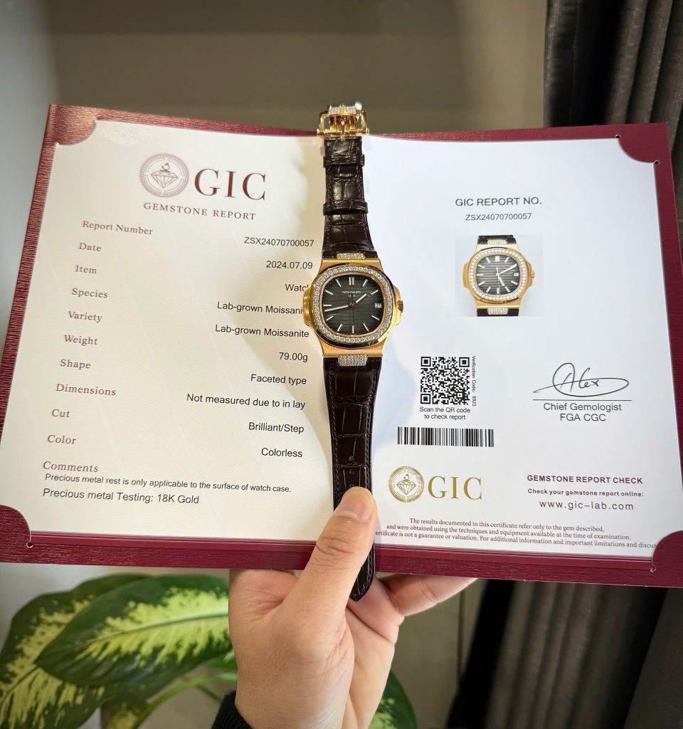 Đồng Hồ Patek Philippe Chế Tác Đính Đá Moissanite Hong Kong Nautilus 5711 (1)