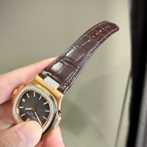 Đồng Hồ Patek Philippe Chế Tác Đính Đá Moissanite Hong Kong Nautilus 5711 (1)