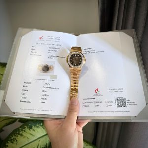 Đồng Hồ Patek Philippe Nautilus 5723 Chế Tác Bọc Vàng Đính Moissanite 40mm (2)