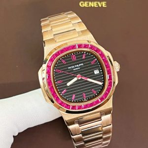 Đồng Hồ Patek Philippe Nautilus 5723 Fake Máy Cơ Nhật Dây Kim Loại Mạ Vàng 40mm (2)