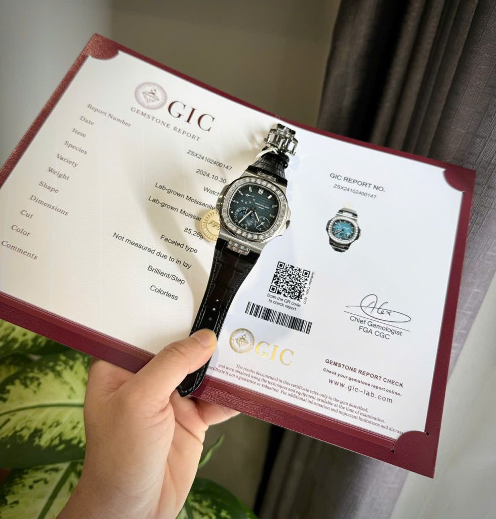 Đồng Hồ Patek Philippe Nautilus 5724G Đính Đá Moissanite Hong Kong Xưởng PPF 40mm (2)