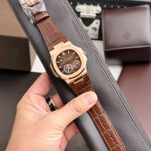 Đồng Hồ Patek Philippe Rep 11 Nautilus 5712 Mặt Số Nâu Dây Da GRF 40mm (1)