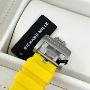 Đồng Hồ Richard Mille RM11-03 Fake Cao Cấp Dây Cao Su Màu Vàng 45mm (1)