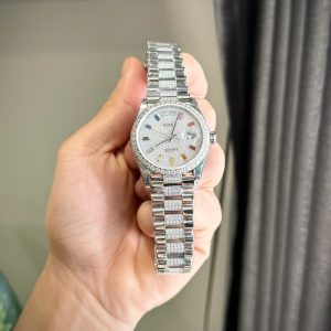 Đồng Hồ Rolex Day-Date Đính Full Đá Moissanite Hong Kong Cọc Số Rainbow 40mm