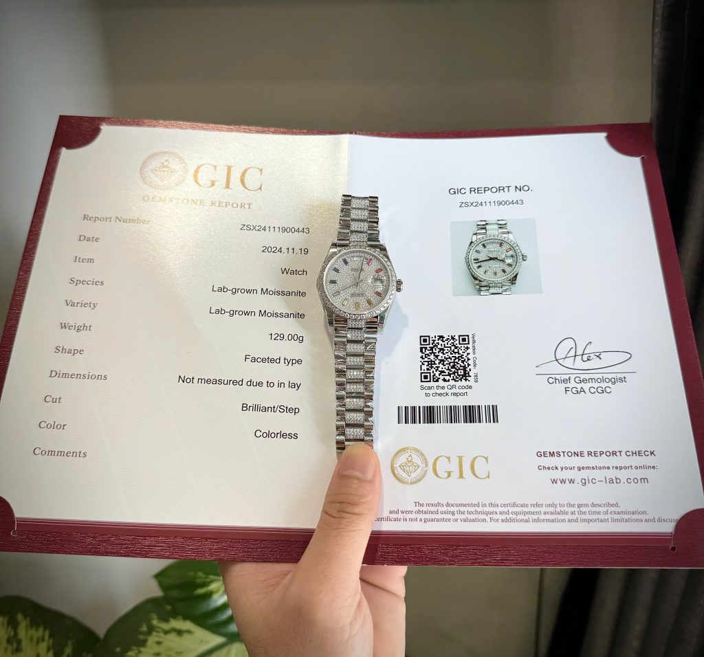 Đồng Hồ Rolex Day-Date Đính Full Đá Moissanite Hong Kong Cọc Số Rainbow 40mm