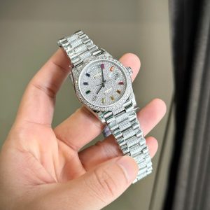 Đồng Hồ Rolex Day-Date Đính Full Đá Moissanite Hong Kong Cọc Số Rainbow 40mm