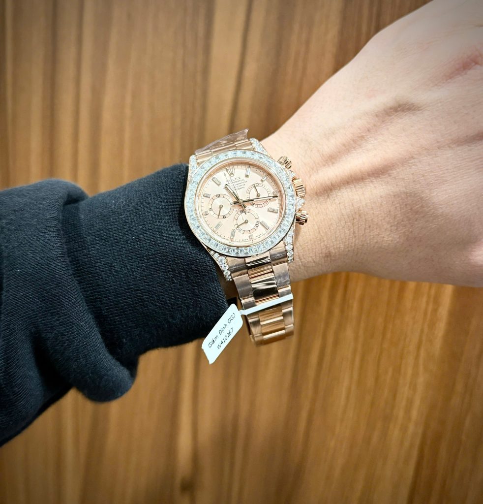 Đồng Hồ Rolex Daytona 126595TBR Chế Tác Bọc Vàng Hồng Đính Moissanite 40mm (1)