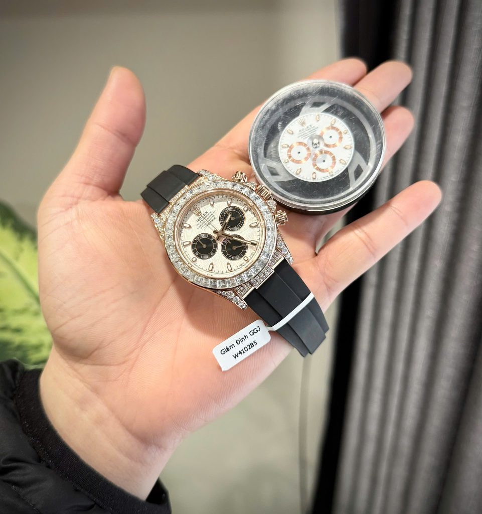 Đồng Hồ Rolex Daytona Chế Tác Mặt Thiên Thạch Phủ Vàng 18K Đính Đá Moissanite 40mm