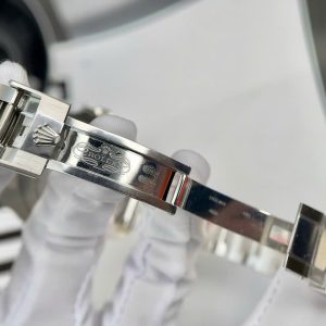 Đồng Hồ Rolex GMT Master 2 Batman Chế Tác Cao Cấp Nhà Máy Clean 40mm (10)