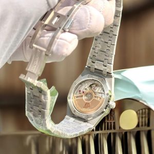 Đồng Hồ Audemars Piguet Royal Oak Nữ Đính Đá Moissanite Replica Cao Cấp 34mm (5)
