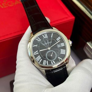 Đồng Hồ Cartier Driver Fake Máy Cơ Nhật Mặt Xám Dây Da Đen 41mm (8)