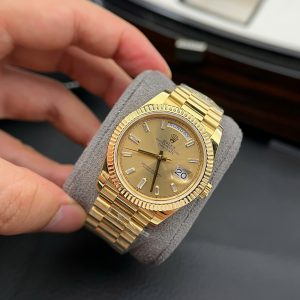 Đồng Hồ Chế Tác Rolex Day-Date 228238 Mặt Vàng Cọc Số Đính Đá Xưởng GM 178 Gram 40mm (7)