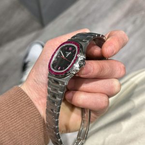 Đồng Hồ Nam Patek Philippe Nautilus 5723 Đính Đá Đỏ Replica Cao Cấp 40mm (9)