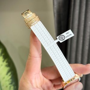 Đồng Hồ Patek Philippe Aquanaut 5072R Phủ Vàng Đính Đá Moissanite Baguette (8)